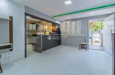 Casa com 2 quartos à venda na rua são bernardo, 203, cohab, cachoeirinha, 82 m2 por r$ 379.990