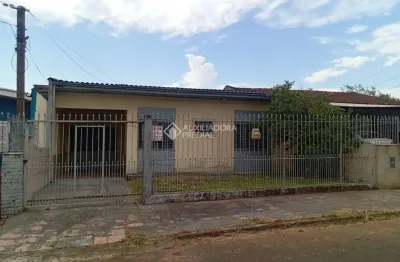 Casa com 3 quartos à venda na Rua Jacui, 226, Vila Princesa Izabel, Cachoeirinha, 160 m2 por R$ 239.990