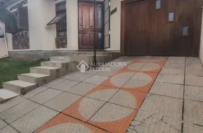 Casa com 3 quartos à venda na rua carlos leopoldo schüller, 700, parque da matriz, cachoeirinha, 113 m2 por r$ 699.000