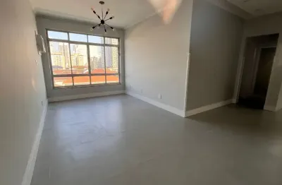 Apartamento de 2 dormitórios 110m² totalmente reformado e modernizado no boqueirão