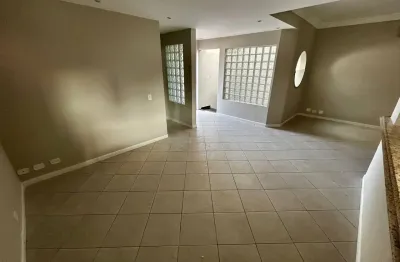 Sobrado de 5 dormitórios 277m² no boqueirão com piscina e churrasqueira