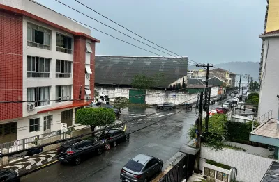 Apartamento de 1 dormitório 40m² na quadra da praia na ponta da praia 350mil