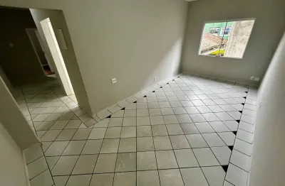 Apartamento 2 dormitórios 79² no embaré 1º andar  com vaga  pra moto 330mil