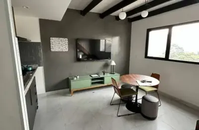 Casa com 2 quartos para alugar na Avenida Pompéia, 349, Pompéia, São Paulo