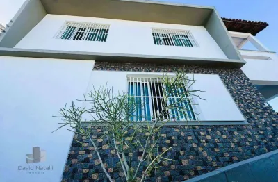 Casa com 3 quartos à venda na Rua Bruno Becacici, Nazareth, Vitória