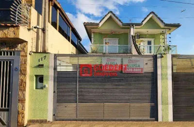 Sobrado com 3 dormitórios sendo 3 suítes para alugar, 180 m² por r$4.500/mês - parque renato maia - guarulhos/sp