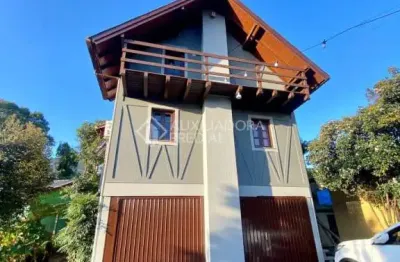 Casa com 3 quartos à venda na assis brasil, 657, centro, canela, 380 m2 por r$ 1.500.000
