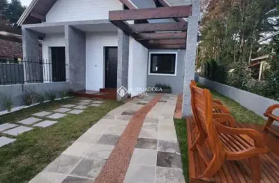 Casa com 3 quartos à venda na rua luís gali, 378, centro, canela, 111 m2 por r$ 990.000