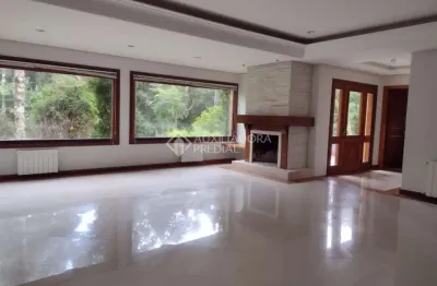Casa em condomínio fechado com 7 quartos à venda na das caneleiras, 287, centro, canela, 400 m2 por r$ 3.922.000