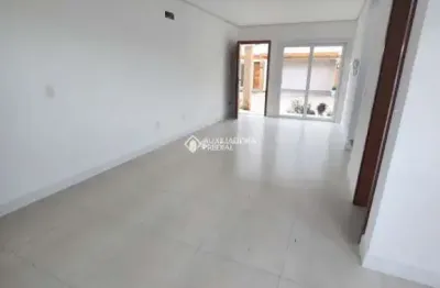 Casa com 2 quartos à venda na primeiro de maio, 1100, várzea grande 1º de maio, gramado, 79 m2 por r$ 691.000