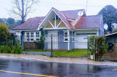 Casa com 3 quartos à venda na paraguay, 334, centro, canela, 125 m2 por r$ 850.000