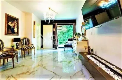 Casa com 2 quartos à venda na honduras, 45, centro, canela, 161 m2 por r$ 1.800.000