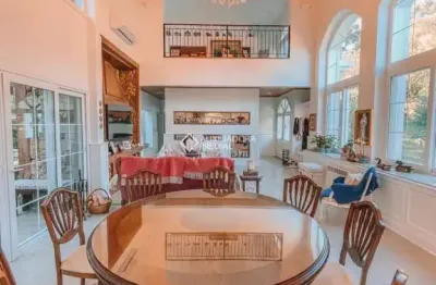Casa em condomínio fechado com 4 quartos à venda na jose pedro piva, 8800, bosque sinoserra, canela, 400 m2 por r$ 4.250.000