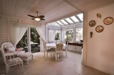 Casa em condomínio fechado com 3 quartos à venda na leman, 45, mato queimado, gramado, 208 m2 por r$ 2.480.000