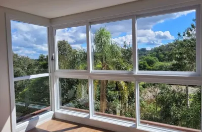 Apartamento com 2 quartos à venda na renato dienstmann, 410, carazal, gramado, 70 m2 por r$ 680.000