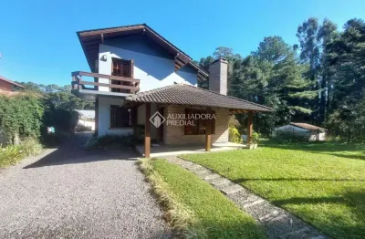 Casa com 3 quartos à venda na jahyr da silva veiga, 983, centro, canela, 157 m2 por r$ 1.750.000