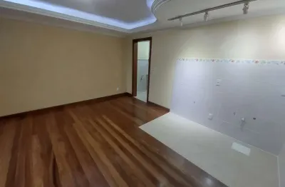 Apartamento com 1 quarto à venda na helmuth schmitt, 95, centro, canela, 41 m2 por r$ 549.000