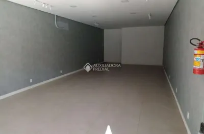 Sala comercial à venda na avenida osvaldo aranha, 365, centro, canela, 81 m2 por r$ 2.300.000