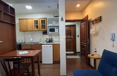 Apartamento com 1 quarto à venda na borges de medeiros, 747, centro, canela, 31 m2 por r$ 550.000