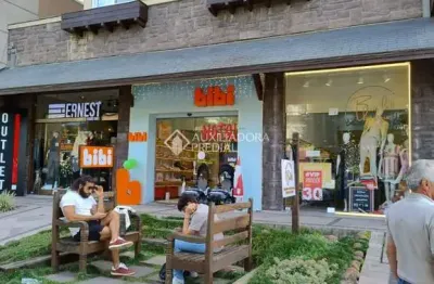 Ponto comercial à venda na borges de medeiros, 2405, centro, gramado, 42 m2 por r$ 5.800.000