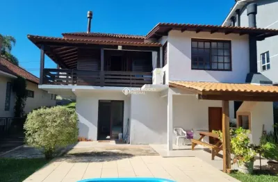 Casa em condomínio fechado com 3 quartos à venda na estrada capitão gentil machado de godoy, 4500, vila elsa, viamão, 675 m2 por r$ 750.000