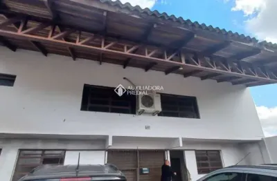 Barracão / galpão / depósito à venda na rua joão fazio amato, 169, rubem berta, porto alegre, 322 m2 por r$ 580.000