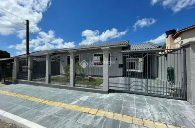 Casa em condomínio fechado com 4 quartos à venda na jose alves pereira, 410, girassol, gravataí, 160 m2 por r$ 649.000