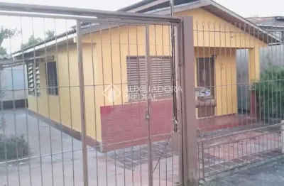 Casa com 2 quartos à venda na rua maracanã, 73, passo das pedras, porto alegre, 117 m2 por r$ 280.000