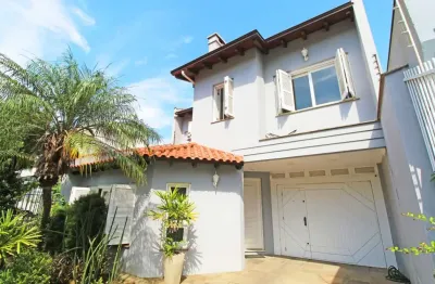 Casa com 4 quartos à venda na rua irene capponi santiago, 186, cristo redentor, porto alegre, 244 m2 por r$ 1.350.000