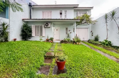 Casa com 3 quartos à venda na rua padre henrique lenz, 44, jardim são pedro, porto alegre, 193 m2 por r$ 820.000