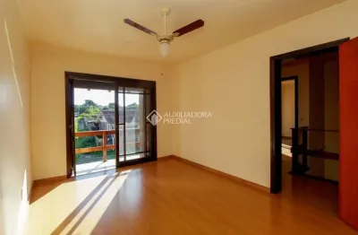 Casa com 4 quartos à venda na rua antônio francisco lisboa, 235, rubem berta, porto alegre, 248 m2 por r$ 590.000