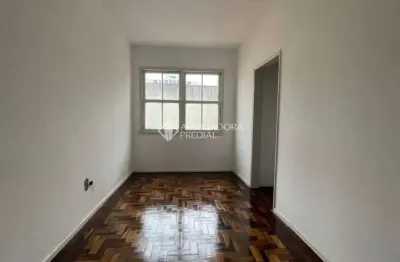Apartamento com 2 quartos à venda na rua general lima e silva, 269, cidade baixa, porto alegre, 56 m2 por r$ 250.000