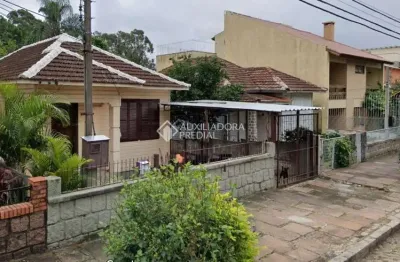 Casa com 2 quartos à venda na rua ricalde marques, 162, jardim são pedro, porto alegre, 64 m2 por r$ 304.000