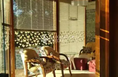 Casa em condomínio fechado com 3 quartos à venda na roberto eduardo xavier, 328, vale do bosque, gramado, 121 m2 por r$ 1.490.000