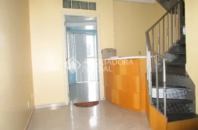 Sala comercial à venda na avenida pernambuco, 2817, navegantes, porto alegre, 53 m2 por r$ 110.000