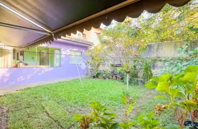 Casa com 3 quartos à venda na rua gaspar de lemos, 56, vila ipiranga, porto alegre, 166 m2 por r$ 689.900