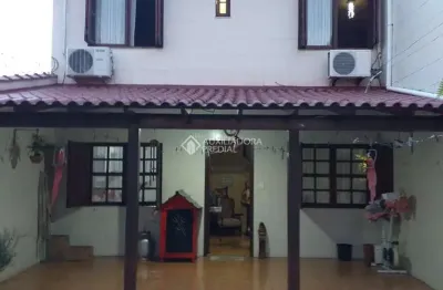 Casa com 5 quartos à venda na rua martim ferreira de carvalho, 518, sarandi, porto alegre, 220 m2 por r$ 850.000