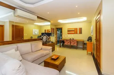Apartamento com 3 quartos à venda na rua guiné, 55, vila ipiranga, porto alegre, 123 m2 por r$ 900.000