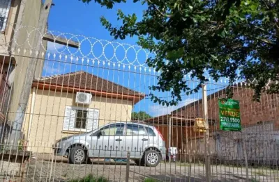 Casa com 5 quartos à venda na rua doutor paulino guerra, 608, jardim itu sabará, porto alegre, 135 m2 por r$ 480.000