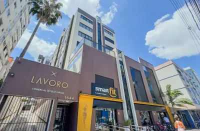 Sala comercial à venda na avenida getúlio vargas, 1644, menino deus, porto alegre, 29 m2 por r$ 249.000