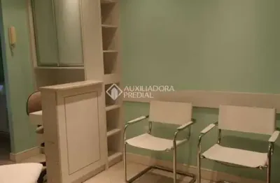 Sala comercial à venda na rua vinte e quatro de outubro, 1681, auxiliadora, porto alegre, 37 m2 por r$ 550.000