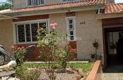 Casa com 5 quartos à venda na rua tupi, 468, vila monte carlo, cachoeirinha, 250 m2 por r$ 401.000