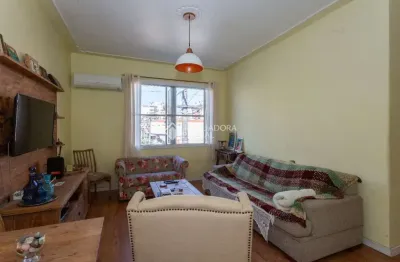 Apartamento com 2 quartos à venda na rua marcílio dias, 934, menino deus, porto alegre, 69 m2 por r$ 318.000