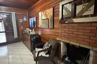 Casa com 2 quartos à venda na travessa vileta, 322, jardim botânico, porto alegre, 215 m2 por r$ 1.800.000