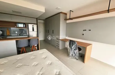 Apartamento com 1 quarto à venda na rua alberto silva, 53, vila ipiranga, porto alegre, 30 m2 por r$ 390.000