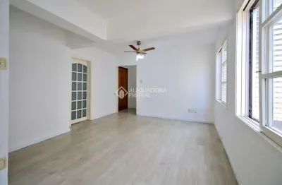 Apartamento com 2 quartos à venda na rua coronel jaime da costa pereira, 440, partenon, porto alegre, 65 m2 por r$ 270.000