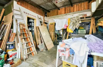 Casa com 2 quartos à venda na rua marquês de alegrete, 246, são joão, porto alegre, 190 m2 por r$ 1.000.000