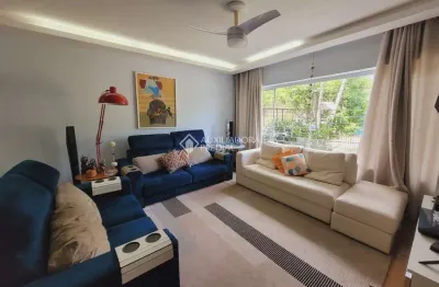 Casa com 3 quartos à venda na rua henrique oswald, 50, são sebastião, porto alegre, 177 m2 por r$ 1.150.000