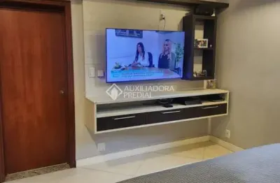 Casa com 3 quartos à venda na rua júlio lopes dos santos sobrinho, 95, santa tereza, porto alegre, 200 m2 por r$ 950.000