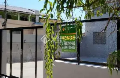 Apartamento com 2 quartos à venda na Rua Porto Alegre, 483, Aparecida, Alvorada, 42 m2 por R$ 185.000